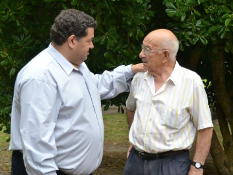 Nedela visitó el Hogar de Ancianos