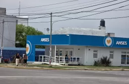 “No alcanza para vivir, apenas para sobrevivir”: la bronca de los jubilados tras el mísero bono de febrero