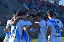 Villa San Carlos recibe a Deportivo Armenio: la previa del duelo en Berisso