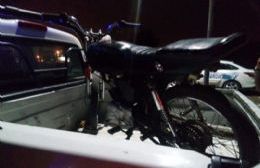 Circulaba en una moto robada y terminó detenido