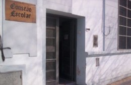 Acto público para cobertura de cargo temporario de auxiliar docente