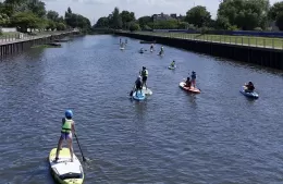 Impulso al deporte náutico, de forma recreativa y “aprovechando el contexto de la ciudad”