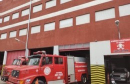 Agradeciendo el "apoyo incondicional" de los socios, Bomberos avanza en la inversión edilicia