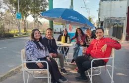 Fuerza Patria reforzó el contacto con los vecinos en la recta final de la campaña