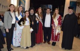 Se realizó el festejo griego y la coronación de las reinas