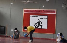 Motorizada por la Escuela 501, Experiencia GoalBall por el Día Mundial de los Bastones Blancos