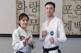 Los berissenses Abril Botones y Nicolás Roldán forman parte del equipo argentino de Taekwondo