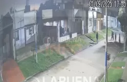 Terrible: banda de delincuentes atacó y robó a un hombre en plena vía pública