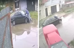 Terminó en el capot de un auto y fue arrastrado 100 metros