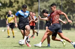 Villa San Carlos sumó minutos de pretemporada ante Estrella del Sur y presentó a su tercer refuerzo