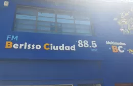 Hoy cumplen años FM 88.5 y el programa radial “Berisso Ciudad en radio”