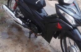 Atrapado mientras circulaba en una moto robada por 62 y 127