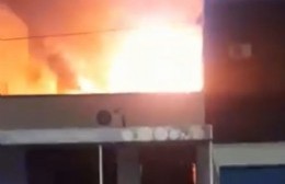 Incendio destruyó vivienda de Montevideo entre 28 y 29