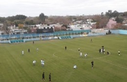 Empate agónico de la Villa para mantener el invicto de local