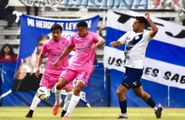 Villa San Carlos recibe a Sacachispas