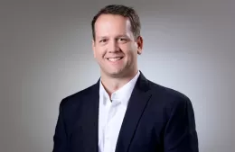 Polémica por video de candidato libertario: quiere poner una bomba en la Legislatura