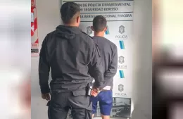 Agredió a su pareja en la calle y fue aprehendido