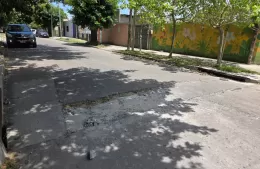Reclamo vecinal por el cráter de 16 y 170: “Cada vez está peor”