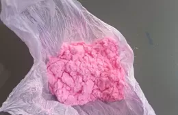 Cinco detenidos con cocaína y “tussy”