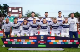 Gimnasia goleó a Platense y se metió en los octavos: ahora lo espera Unión
