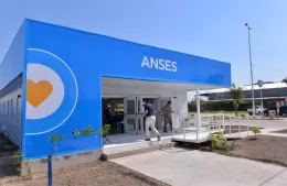 Delegados de ANSeS se movilizan contra la reforma laboral y expresan su apoyo a jubilados