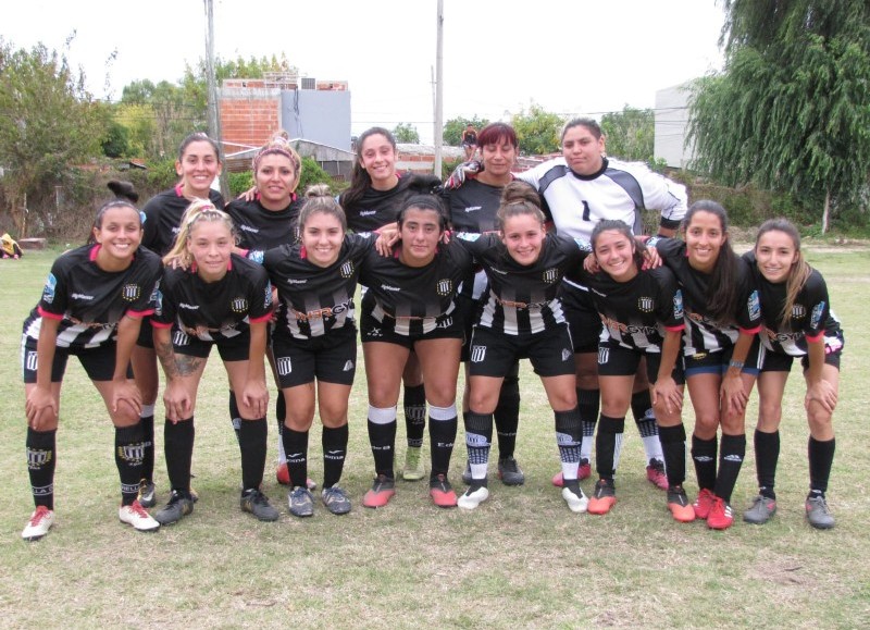 La Cebra goleó 4-1 a San Martín de Los Hornos.