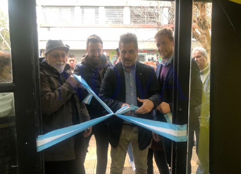 Acompañado por el referente local Jorge “Ruso” Marc Llanos, inauguraron el espacio ubicado en calle 9 y 166. (Foto: NOVA)