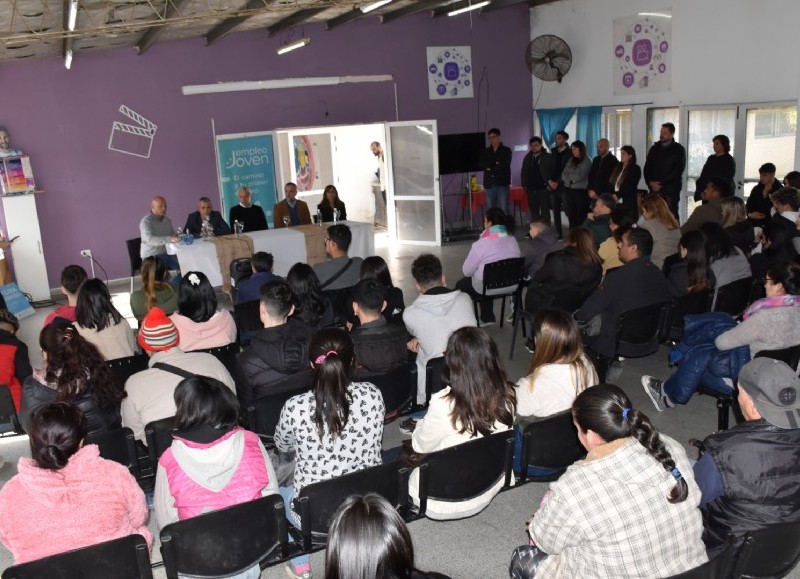 Acto en el CIC del Barrio Obrero.