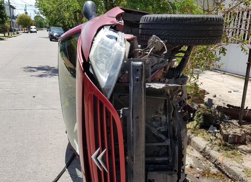 Así quedó el auto.