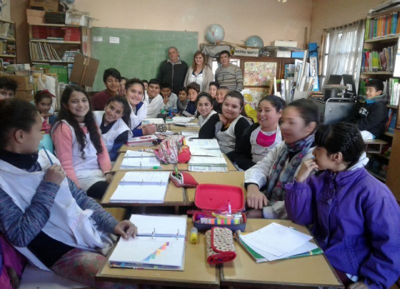 Actividad con sexto grado de la Escuela Nº 18.