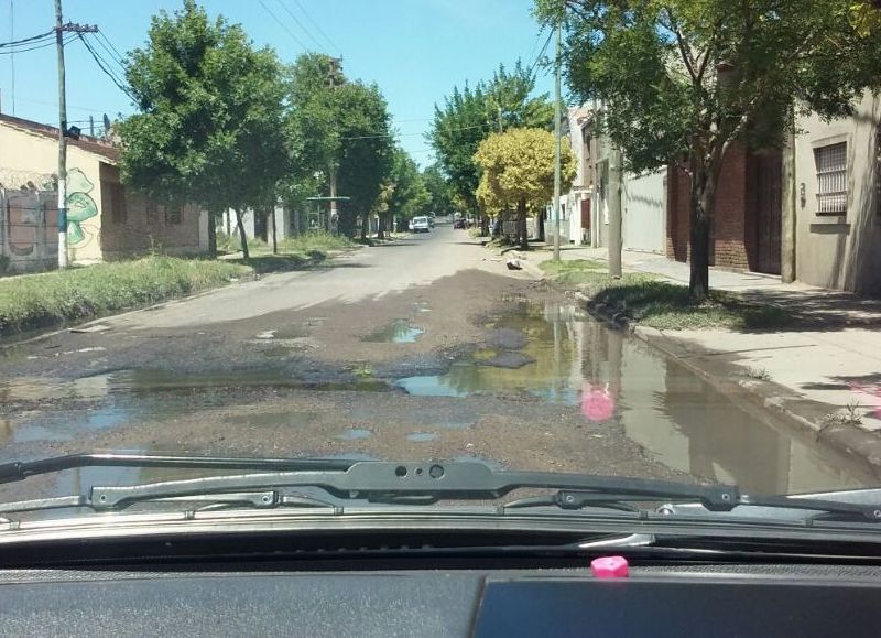 En el umbral de Villa Argüello sufre hasta el tren delantero más aguerrido.