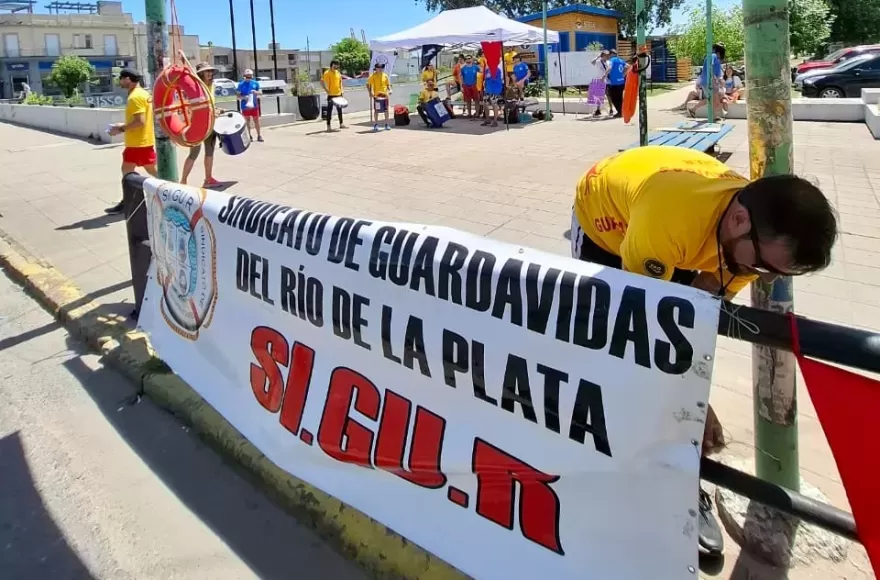 Postal de una de las recientes manifestaciones.