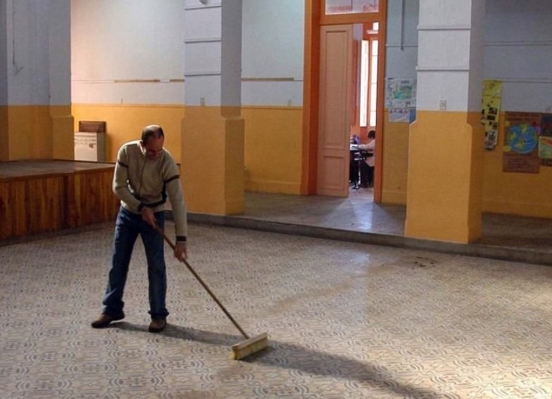 Cargos para ambos turnos.