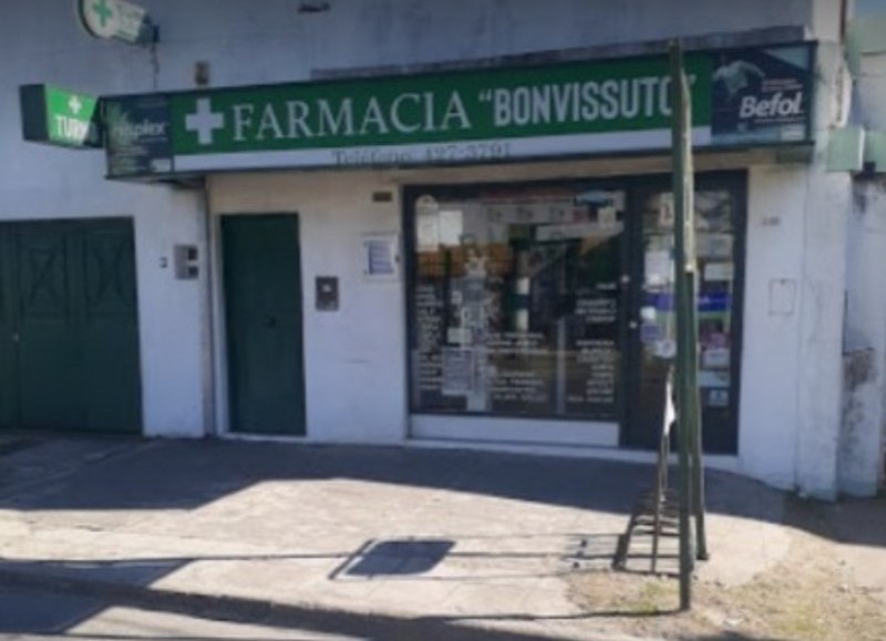 La vivienda en cuestión se encuentra detrás de la Farmacia Bonvissuto.