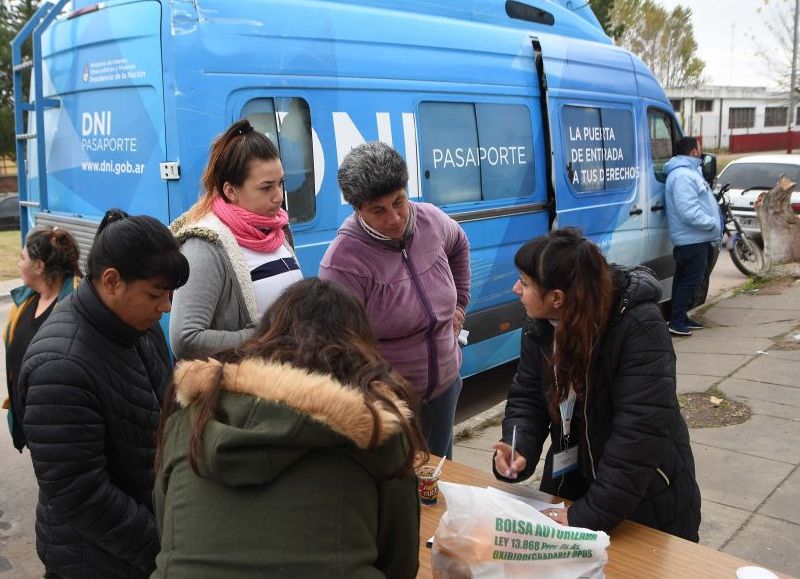 Recorrida encabezada por el intendente.