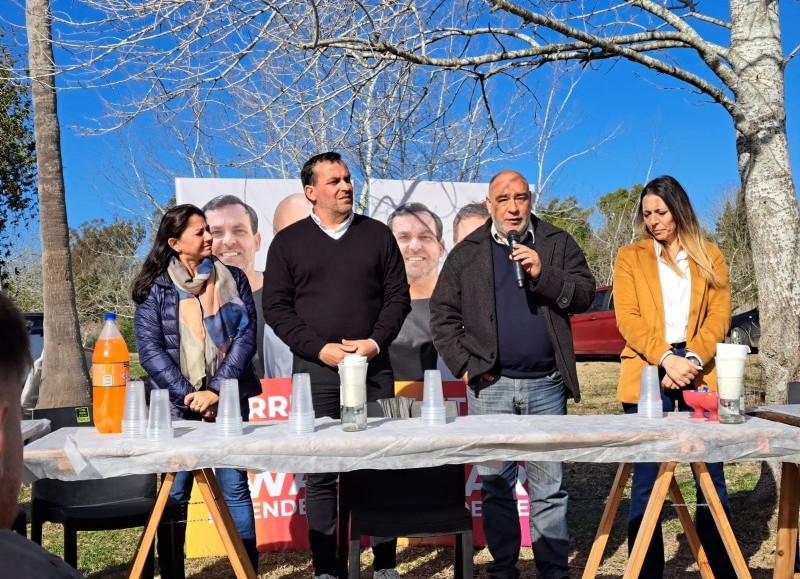 Silvia Pacchialat, Pablo Swar, Maximiliano Fernández y Silvina Di Renta.