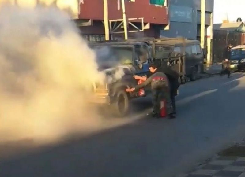 Daños parciales en el rodado.