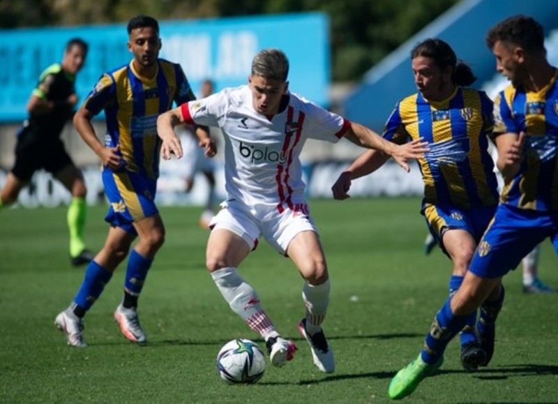 Fue 2-1 ante Puerto Nuevo.