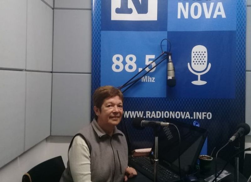 Miriam Larrañaga, en el aire de BerissoCiudad en Radio.