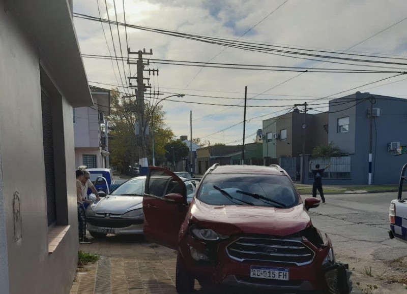 Una menor resultó con heridas leves.