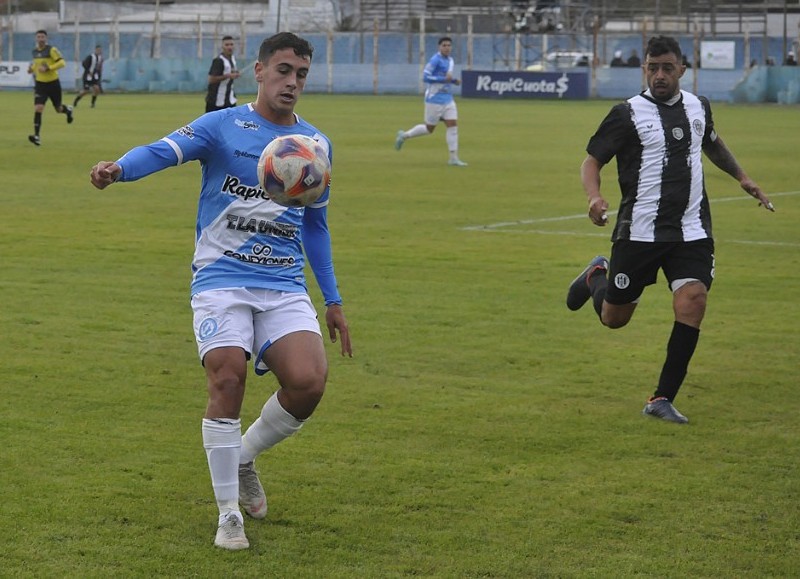 Desde las 21 ante Argentino de Merlo.