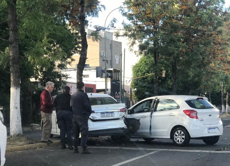 Accidentado comienzo de semana.