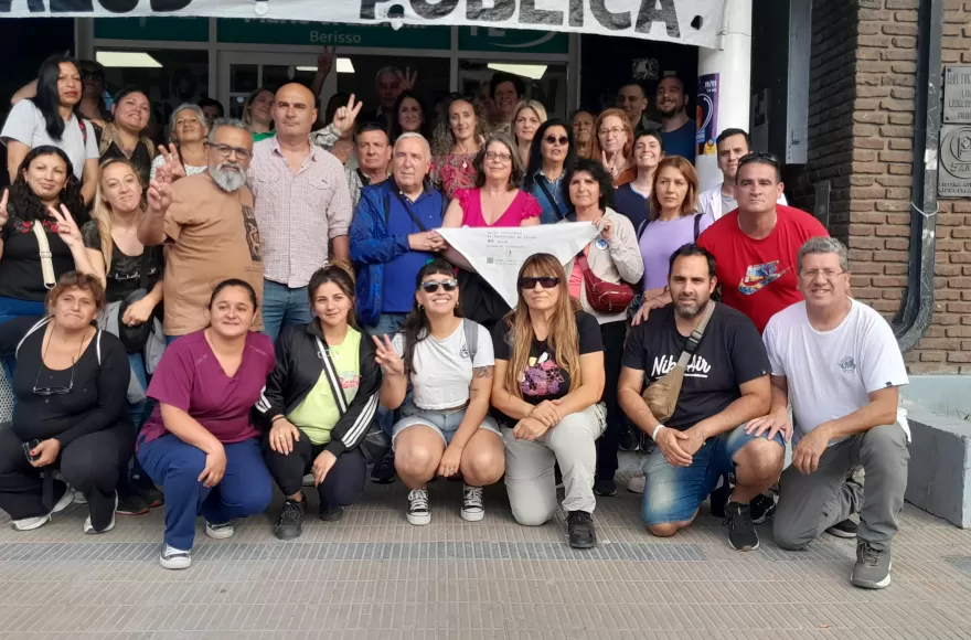 Emotivo acto en el Hospital Larraín.