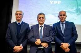 El presidente de YPF visitó la Facultad de Ingeniería y presentó su plan de gestión