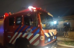 Incendio destruyó vivienda de calle 8 entre 144 y 145