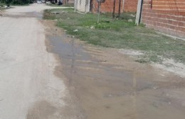 Siguen los problemas con el agua en Barrio Cotilap: "Queremos soluciones, no más promesas"