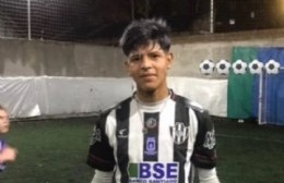 Otro futbolista berissense fue seleccionado para jugar en Italia y pide ayuda para poder viajar