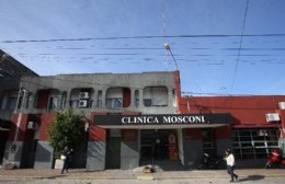 Abogado de la Clínica Mosconi advirtió que los trabajadores expulsados "van a hacer política"