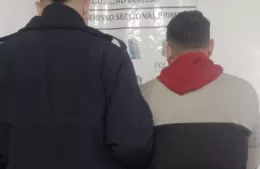 Un motociclista involucrado en accidente de tránsito fue identificado y tenía una captura activa