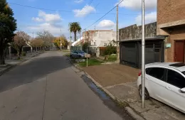 Vecinos a oscuras por el alumbrado público fuera de servicio